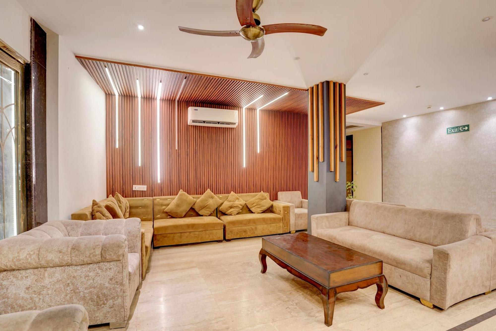 Super Townhouse Airport Road Delhi Hotel New Delhi Exterior photo
